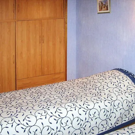 Holiday Flat - Els05030-p